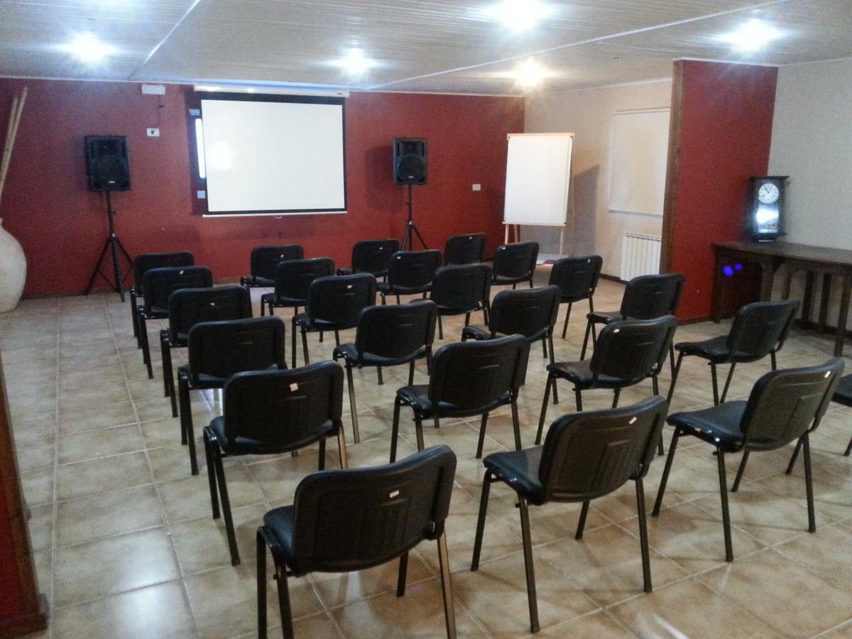 Hotel Mora Los Antiguos Buitenkant foto