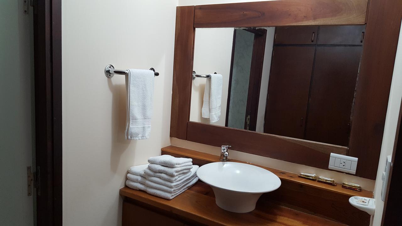 Hotel Mora Los Antiguos Buitenkant foto