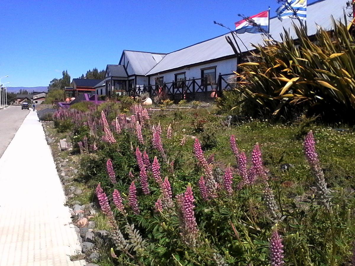 Hotel Mora Los Antiguos Buitenkant foto